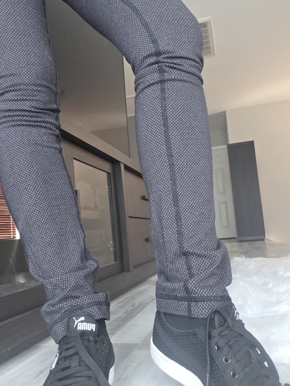 Lululemon High-Waist Performance Leggings - Black/Gray Size 6 Tall - Picture 6 of 8